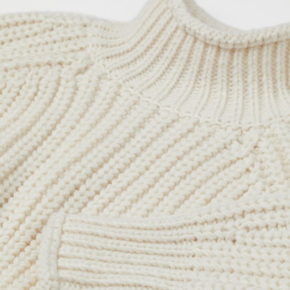 H&M Knit Sweater - Picture 2 of 2